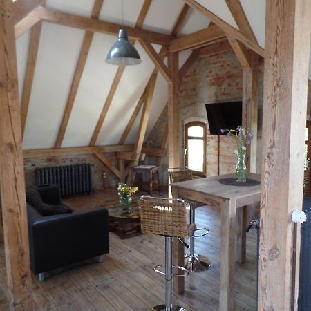 Alte Bahnstation Leipzig Apartment Екстериор снимка