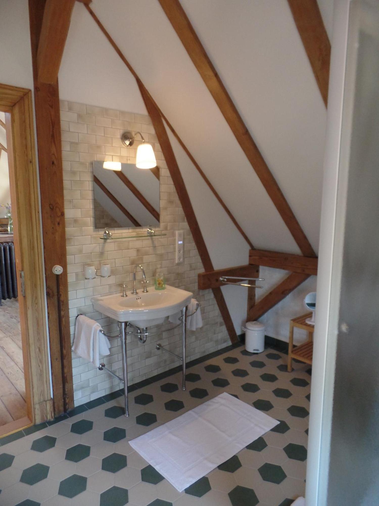 Alte Bahnstation Leipzig Apartment Екстериор снимка