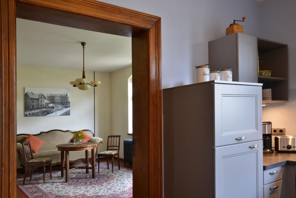 Alte Bahnstation Leipzig Apartment Стая снимка